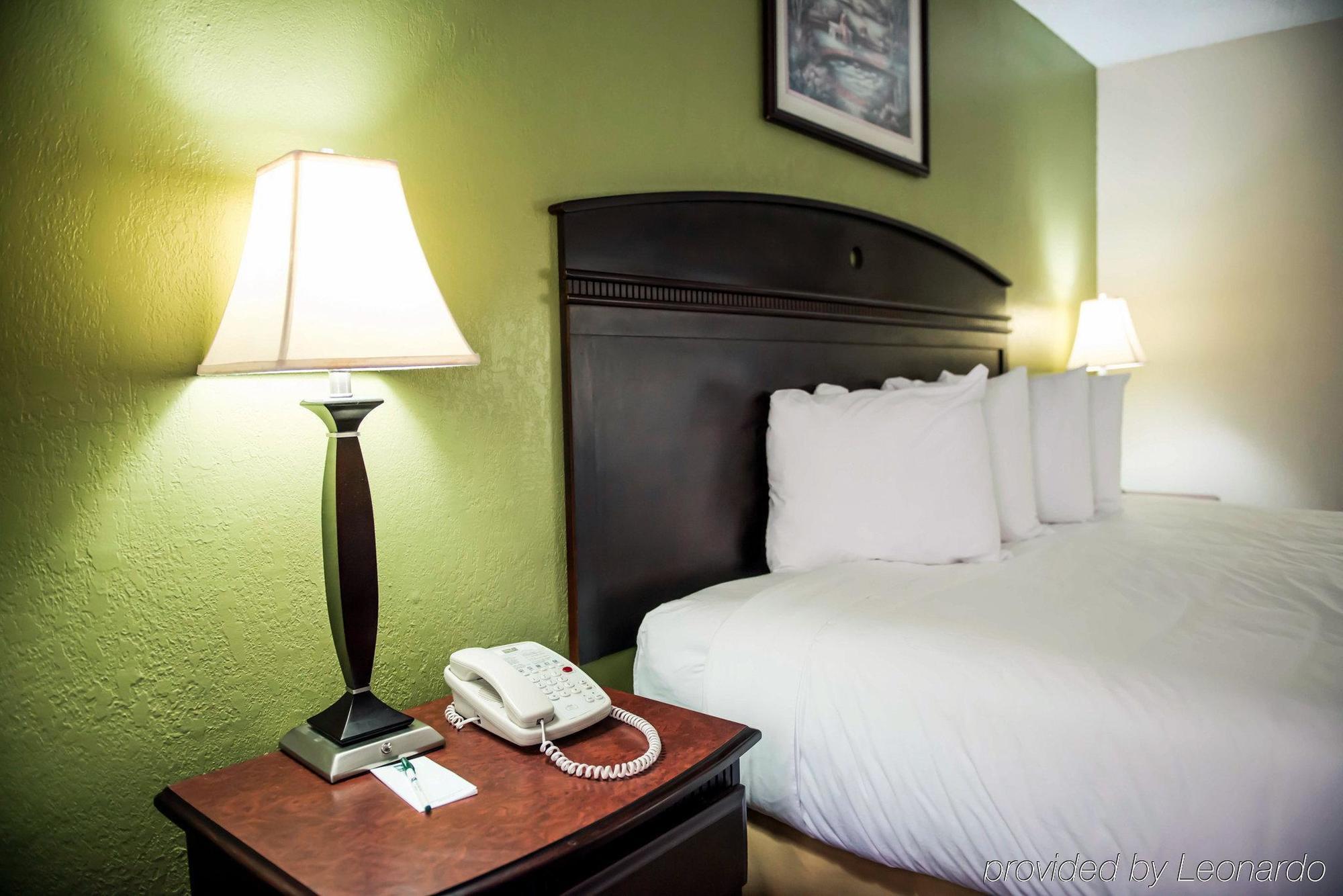 Quality Inn Chipley I-10 At Exit 120 Exteriör bild