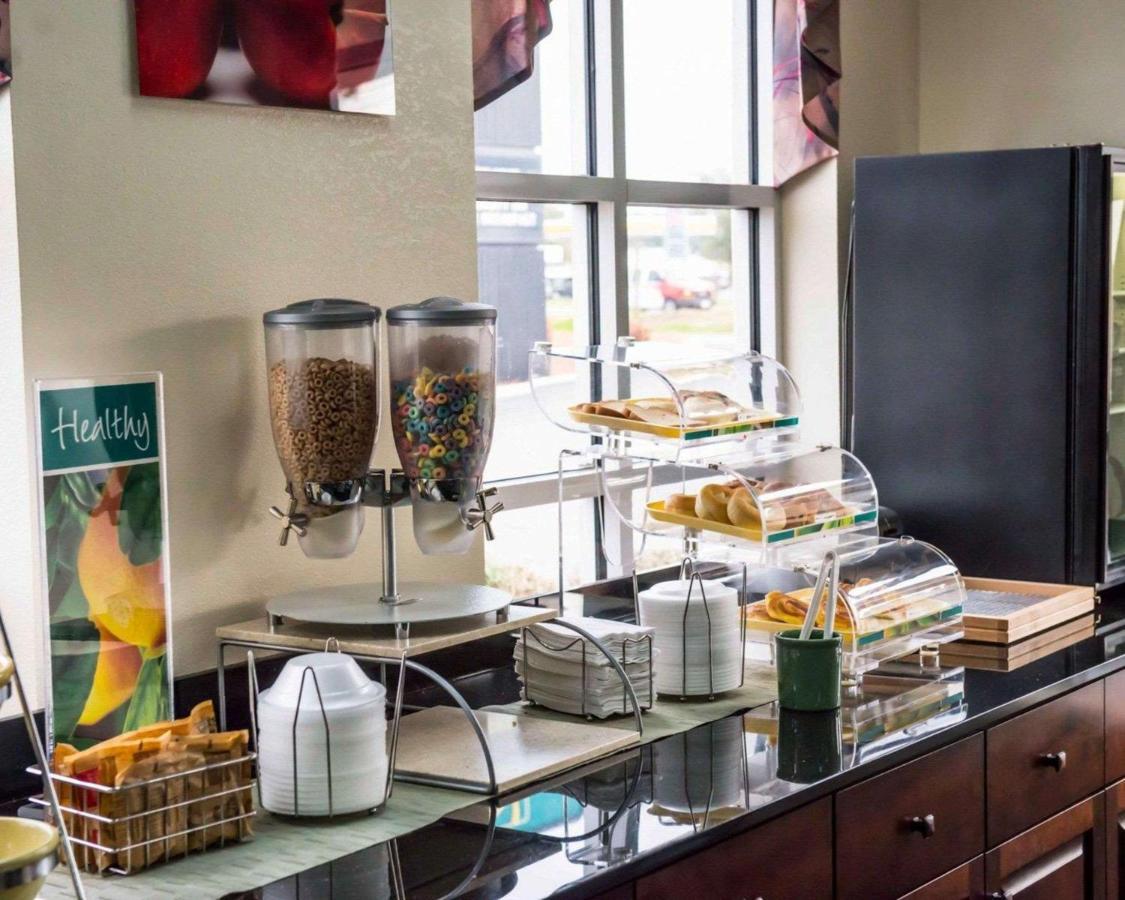 Quality Inn Chipley I-10 At Exit 120 Exteriör bild